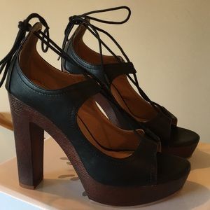 Vintage Style Platform Heels